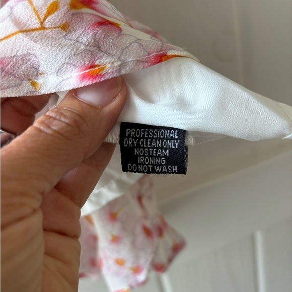 Karina Grimaldi Floral Silk V-Neck mini Dress Size Medium - Picture 7 of 10